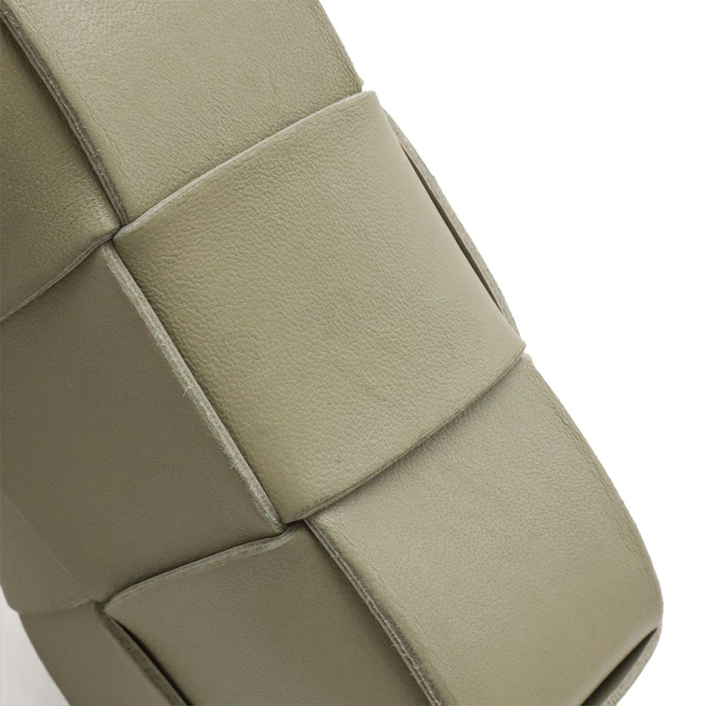 Bottega Veneta Cassette Maxi Intrecciato Shoulder Bag Pochette Phone Pouch — view 5