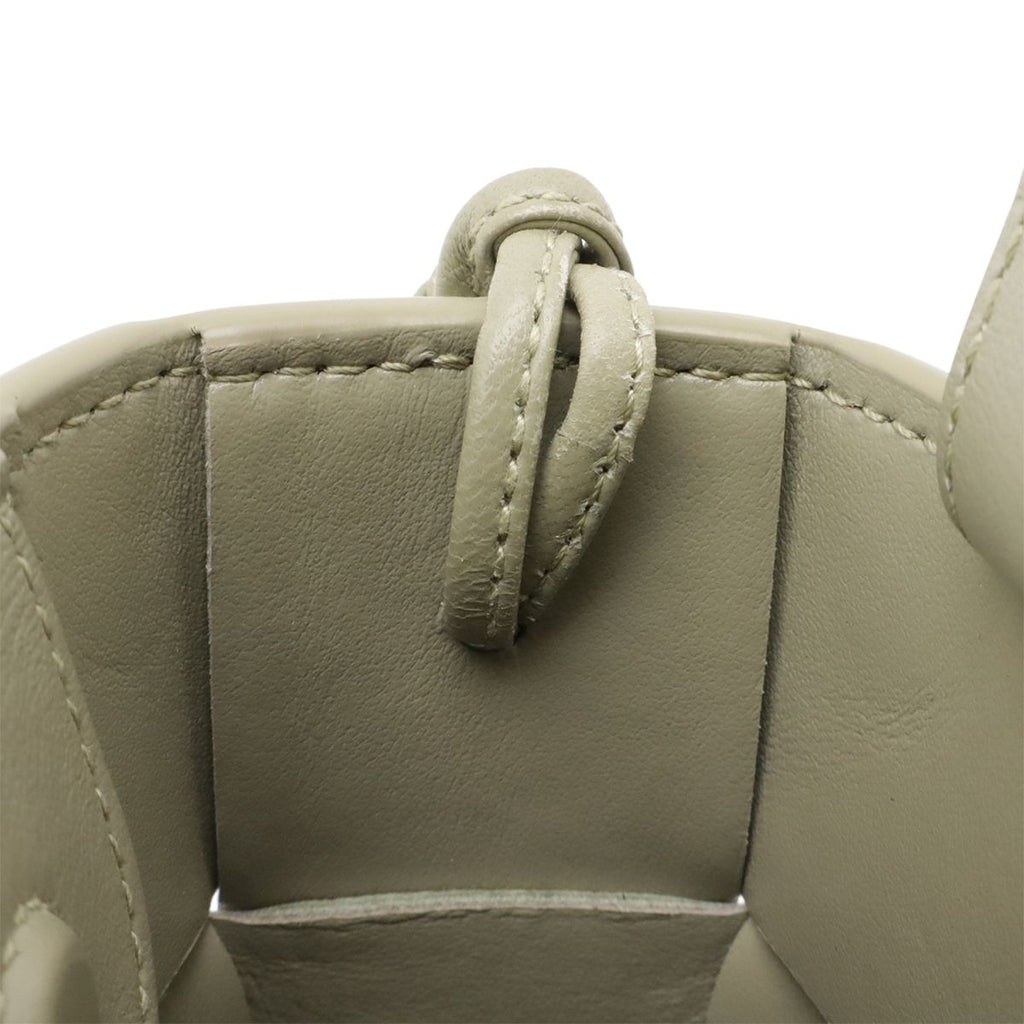 Bottega Veneta Cassette Maxi Intrecciato Shoulder Bag Pochette Phone Pouch — view 7