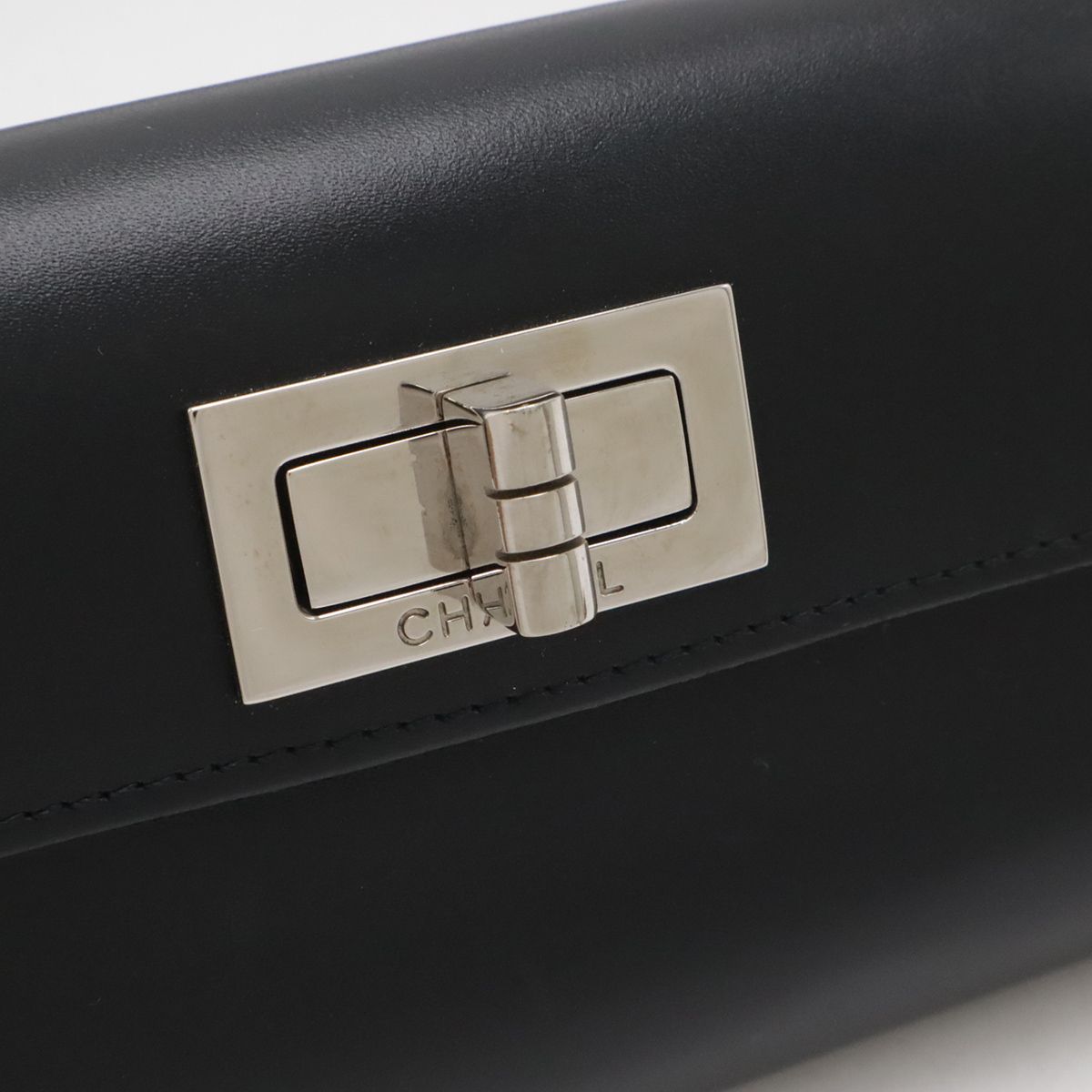 Chanel 2.55 Belt Bag 2-Way Clutch Leather Black Silver Chain Out of Stock 85 — view 6