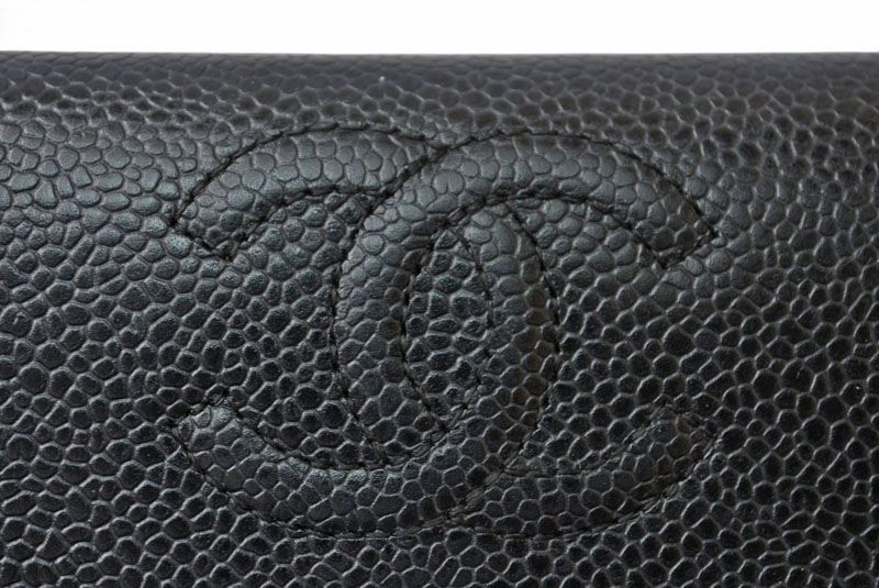 Chanel Wallet Caviar Leather Black CC Logo — view 4