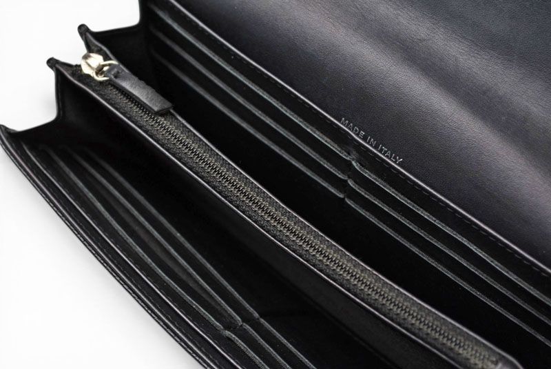 Chanel Wallet Caviar Leather Black CC Logo — view 9