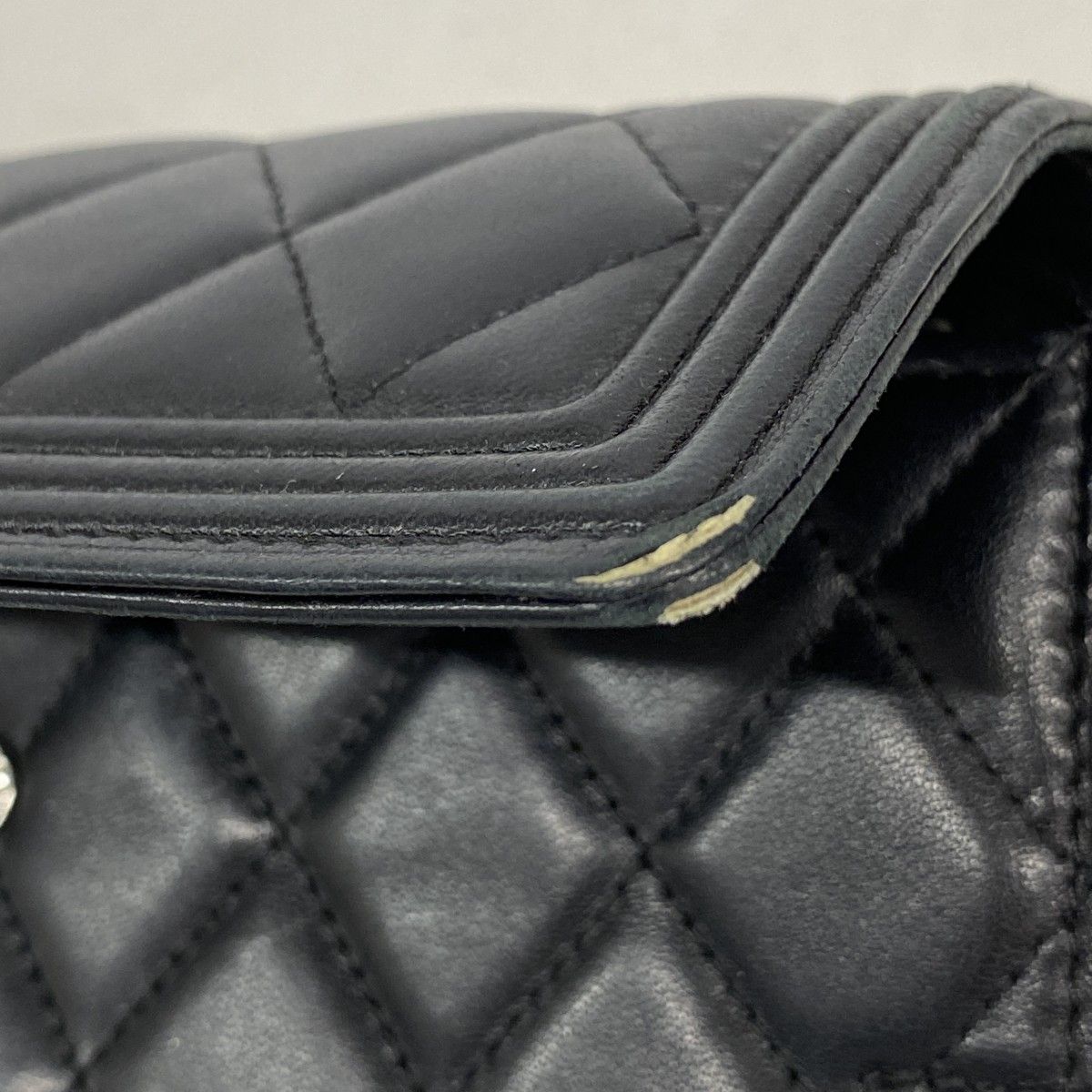Chanel Wallet Boy Lambskin Black Silver — view 7