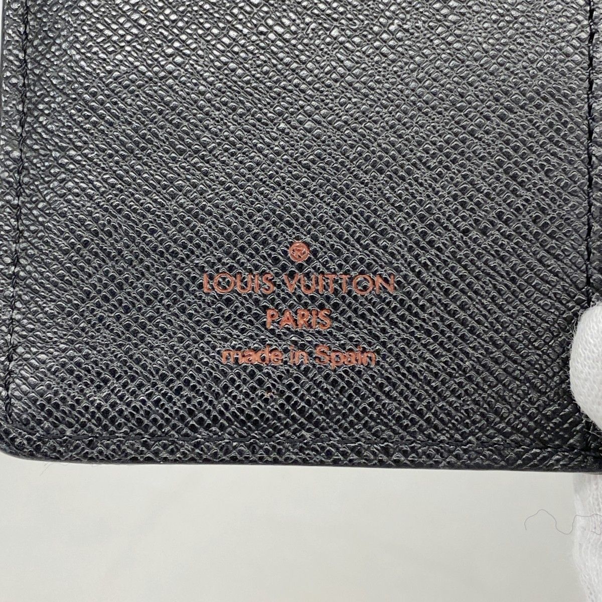 Louis Vuitton Notebook Cover Epi Agenda PM Noir — view 4