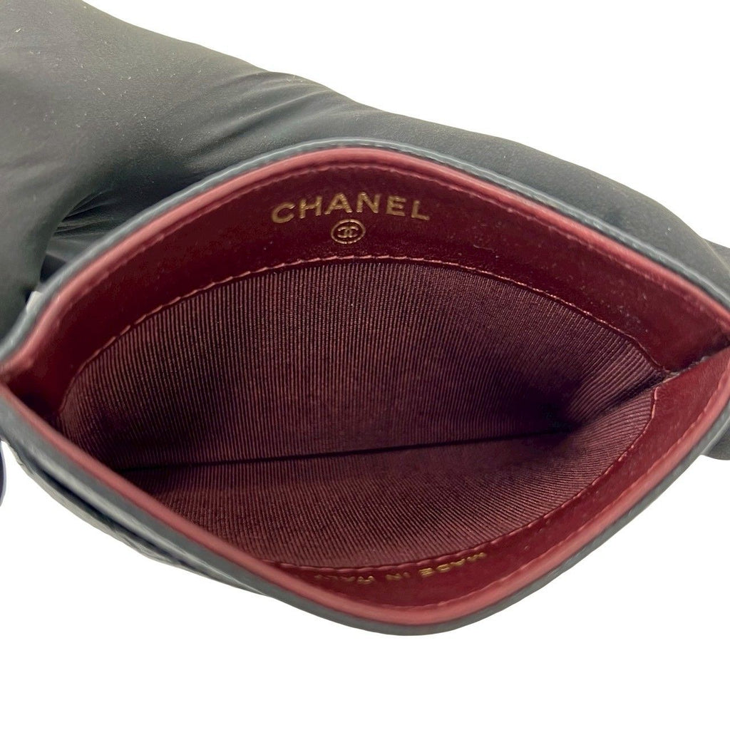 Chanel CC Logo Caviar Leather Card Case Black — view 7