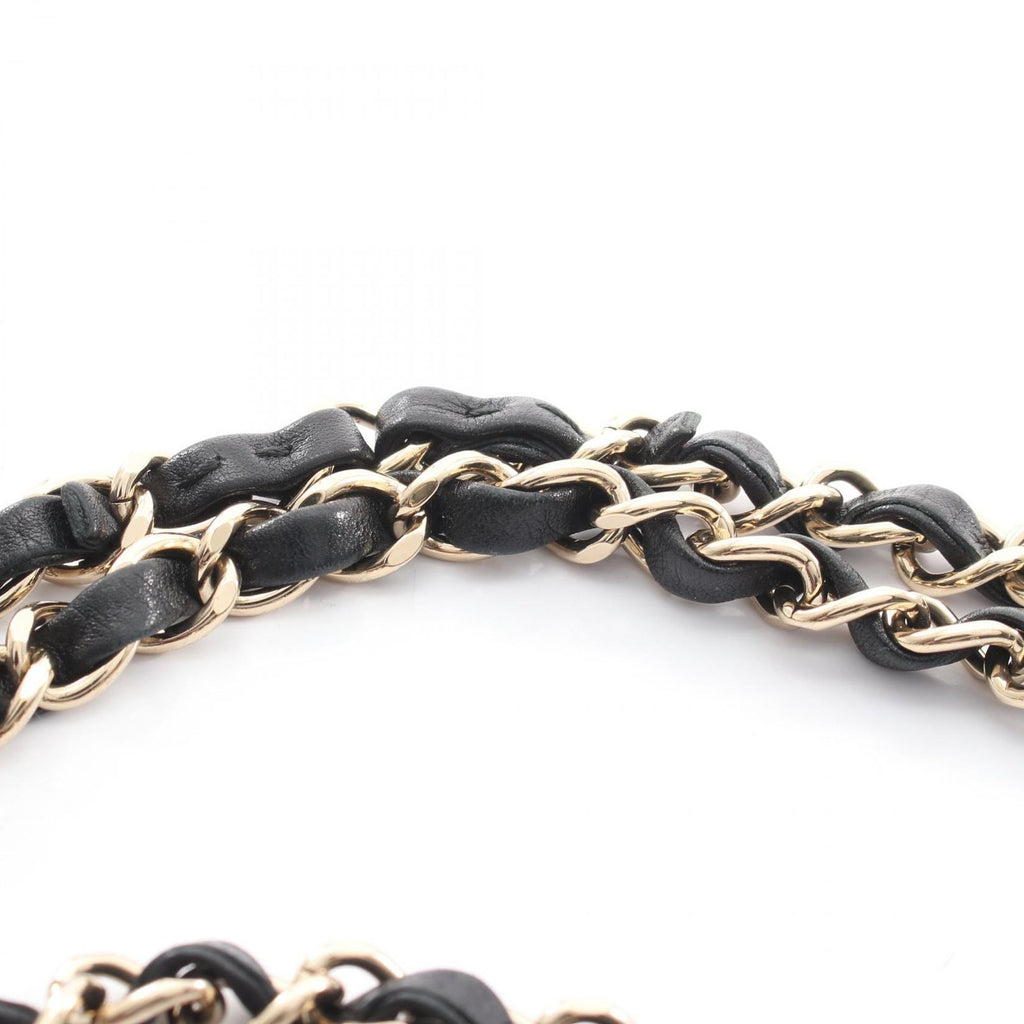 Chanel Shoulder Bag Blanc Stitch Black Lambskin Chain — view 7