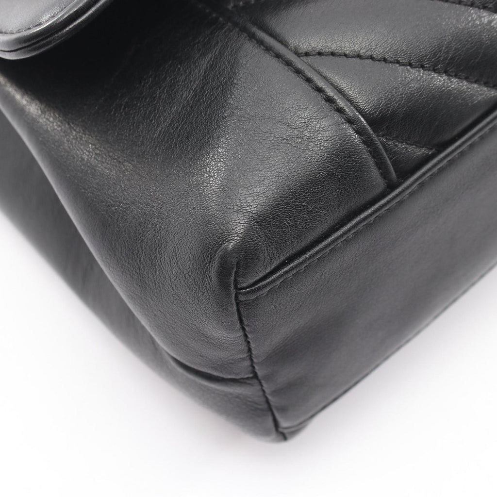 Chanel Shoulder Bag Blanc Stitch Black Lambskin Chain — view 6