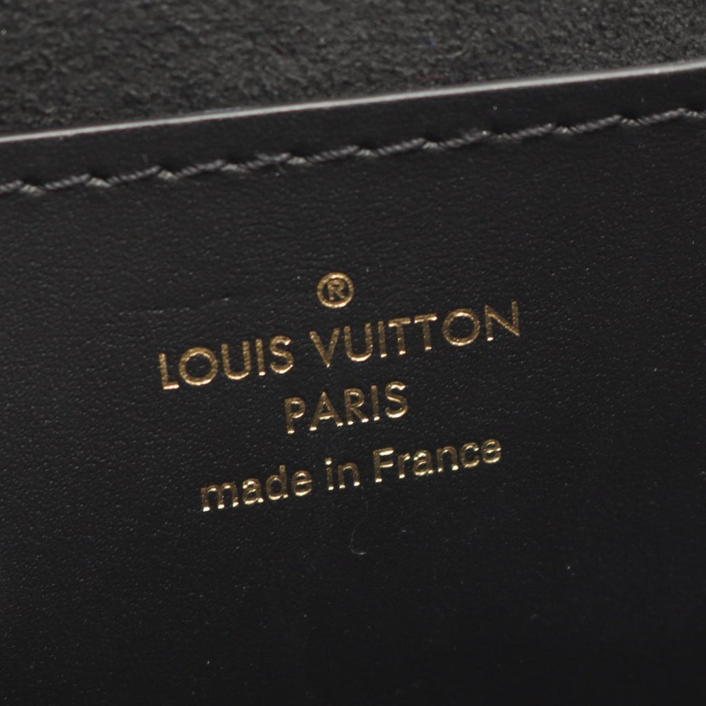 Louis Vuitton Waist Bag Dauphine BB Monogram Reverse 2-Way Canvas Leather — view 4