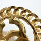 Chanel Brooch CC Logo Vintage Round Gold Plated — view 6