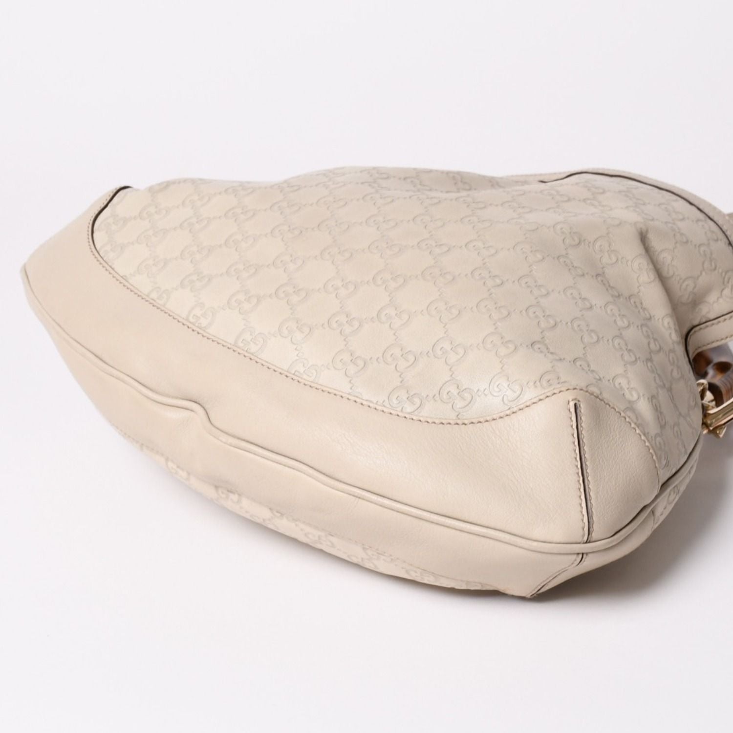 Gucci GG Canvas Bamboo Handbag Beige White Shoulder Strap Gold — view 6
