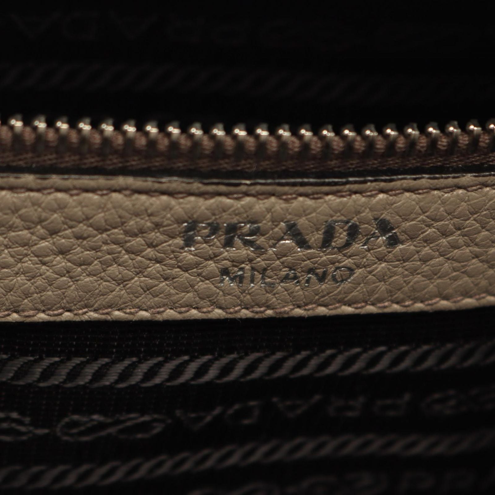 Prada Tote Vitello Phenix Gray Leather — view 4
