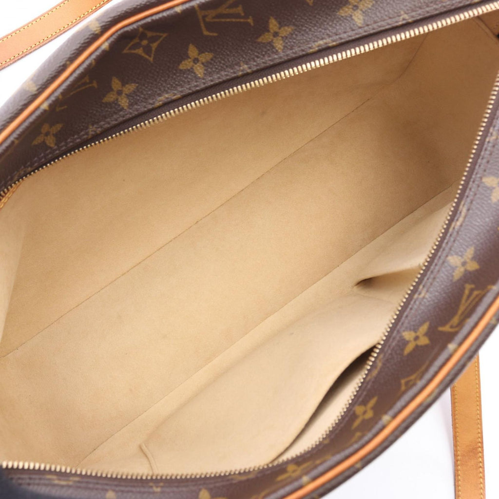 Louis Vuitton Shoulder Bag GM Canvas Leather GM — view 3