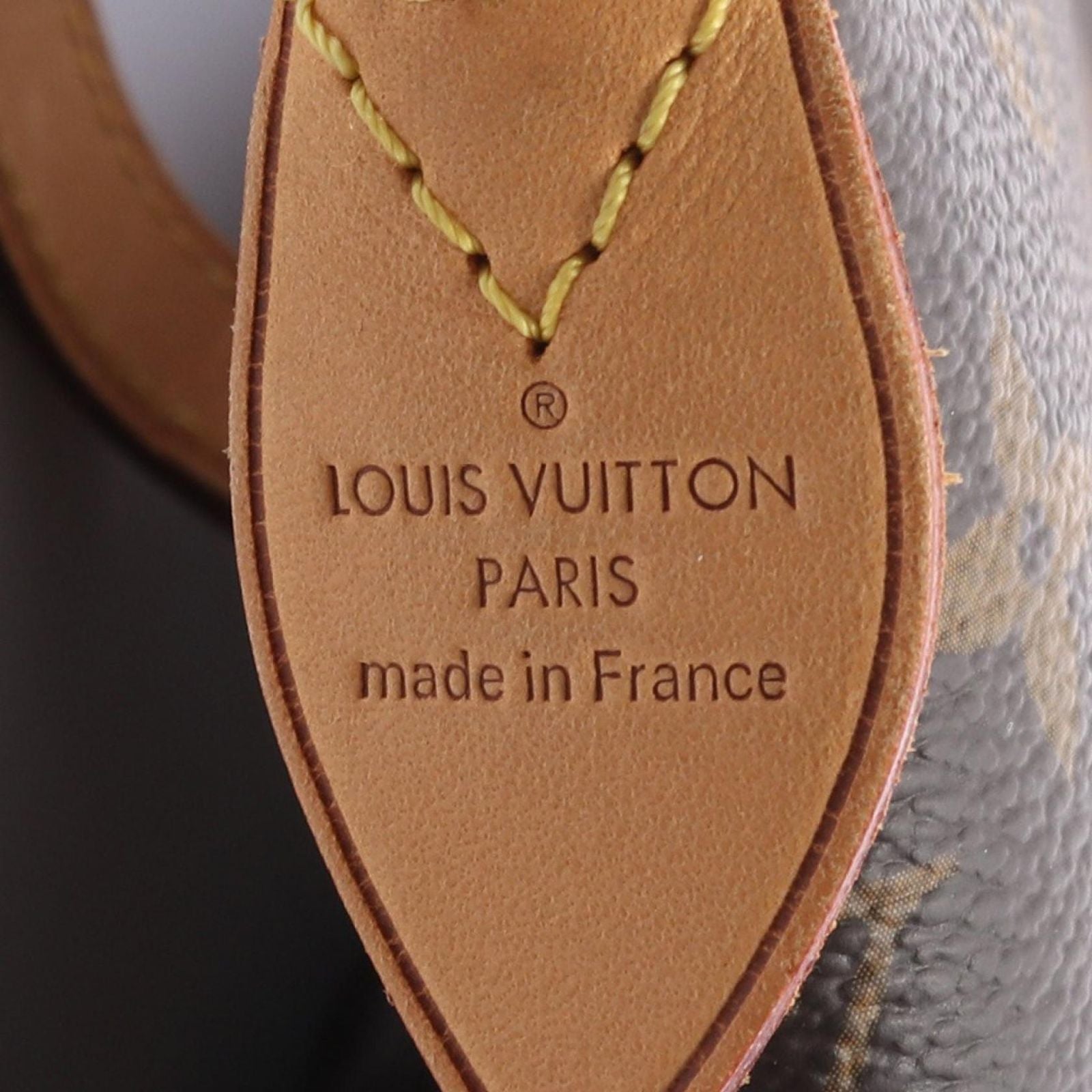 Louis Vuitton Tote Totally Monogram Canvas Leather — view 4