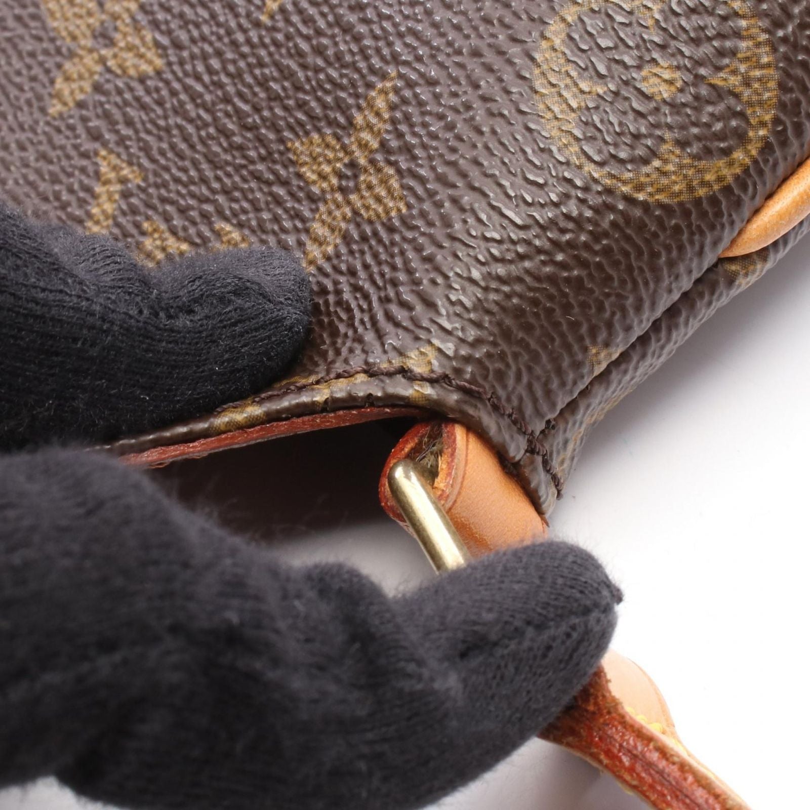 Louis Vuitton Shoulder Bag Musette Tango Short Strap Canvas Leather — view 6
