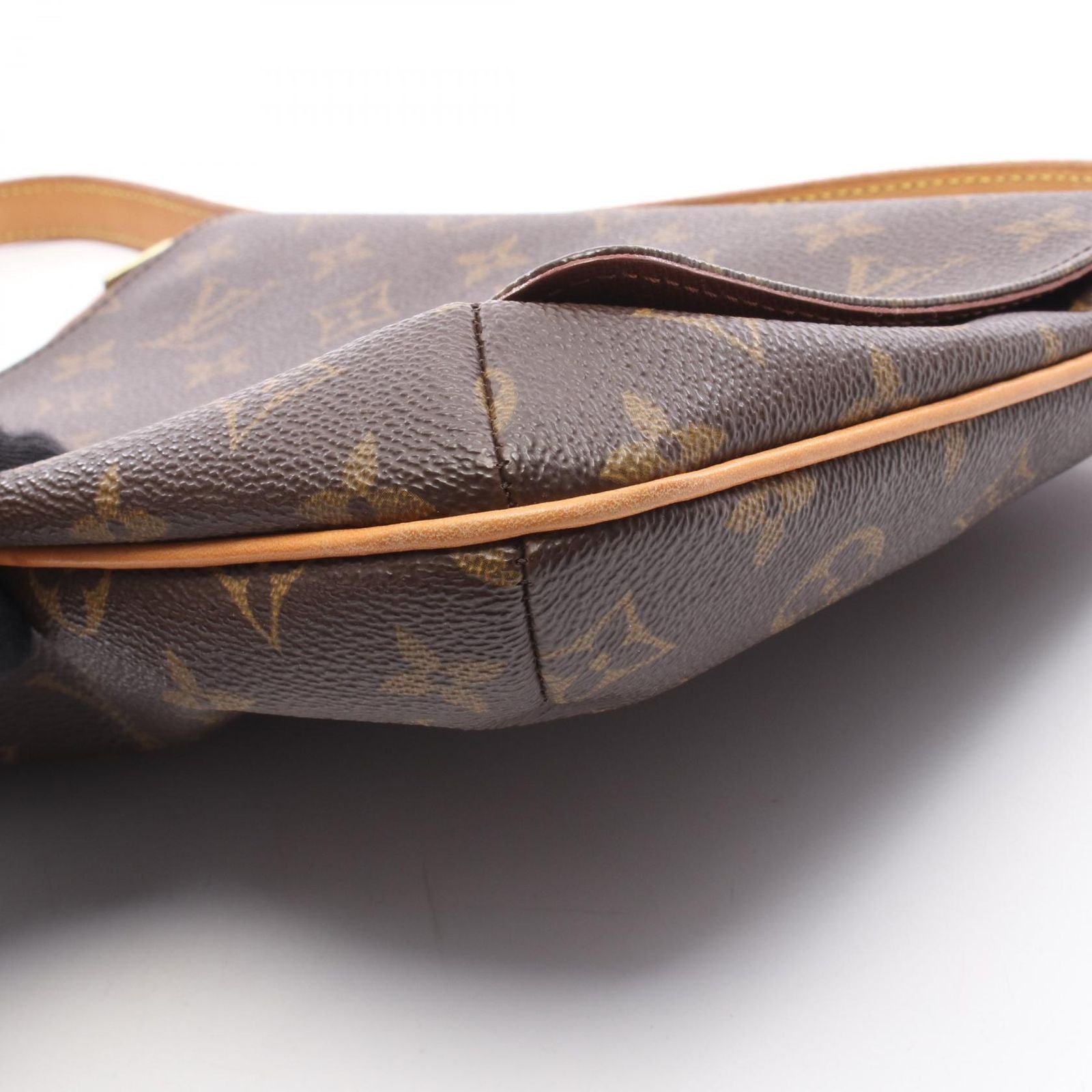 Louis Vuitton Shoulder Bag Musette Tango Short Strap Canvas Leather — view 9