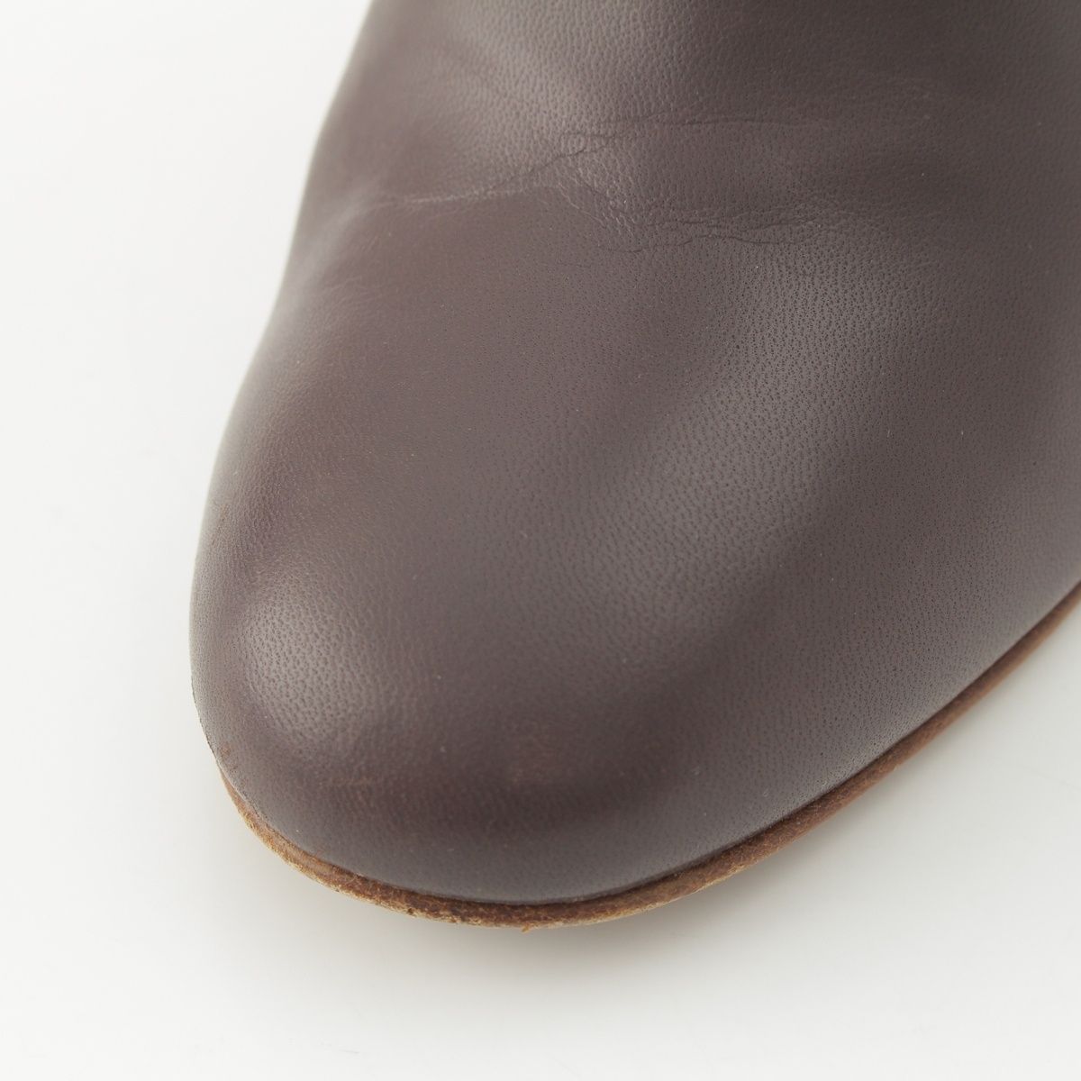 Chanel Leather CC Logo Heels Boots Brown — view 8
