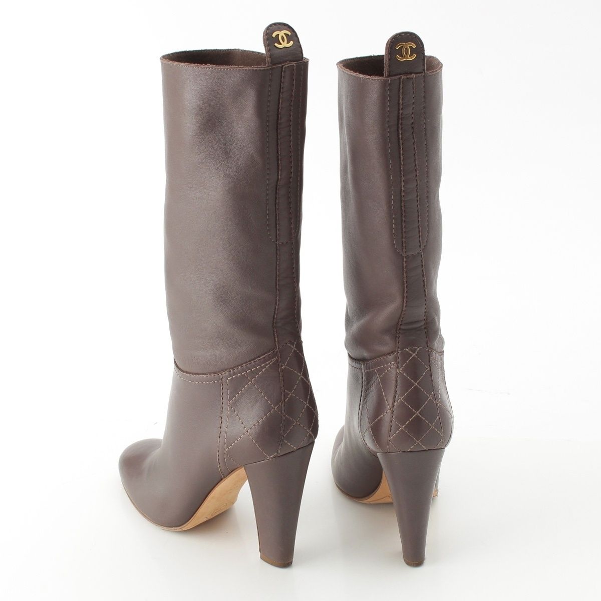 Chanel Leather CC Logo Heels Boots Brown — view 4
