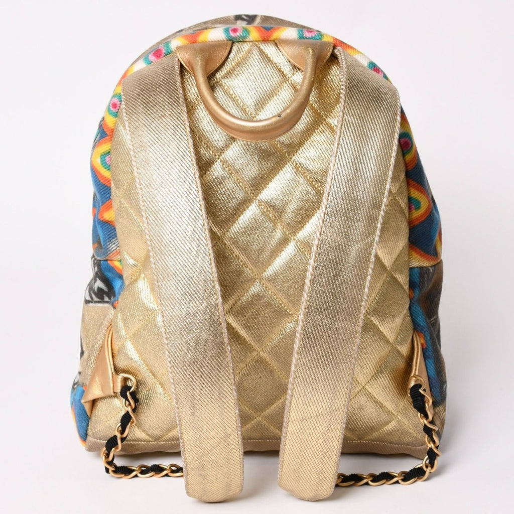 Chanel Graffiti Backpack CC Logo Medie D'art Collection Egypt Gold — view 2