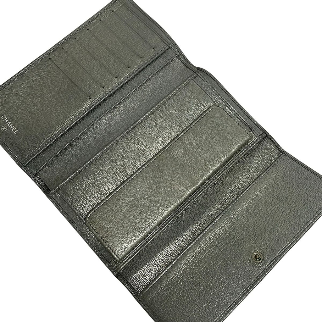 Chanel Wallet Silver Leather — view 3