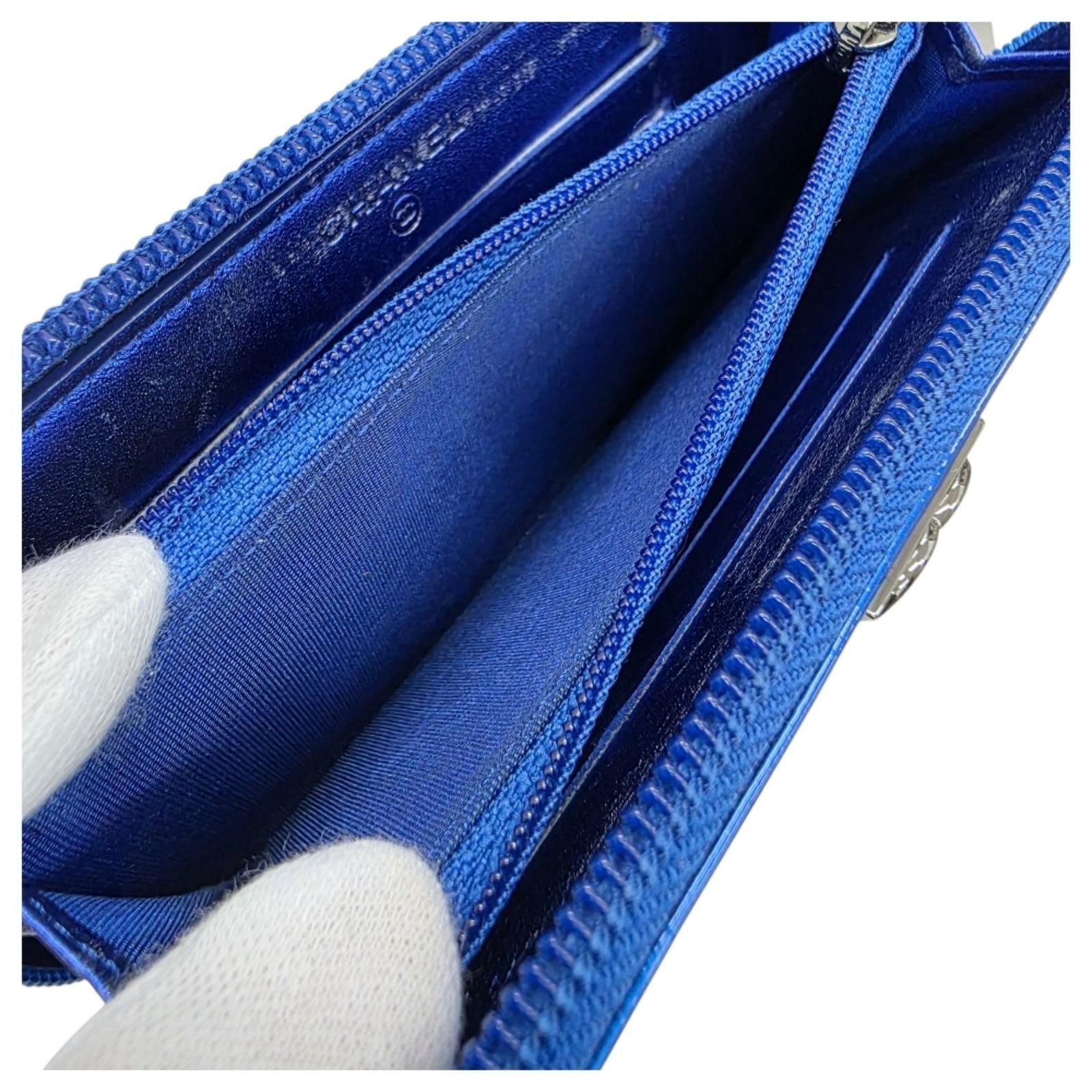 Chanel Boy Zip Around Wallet — view 7