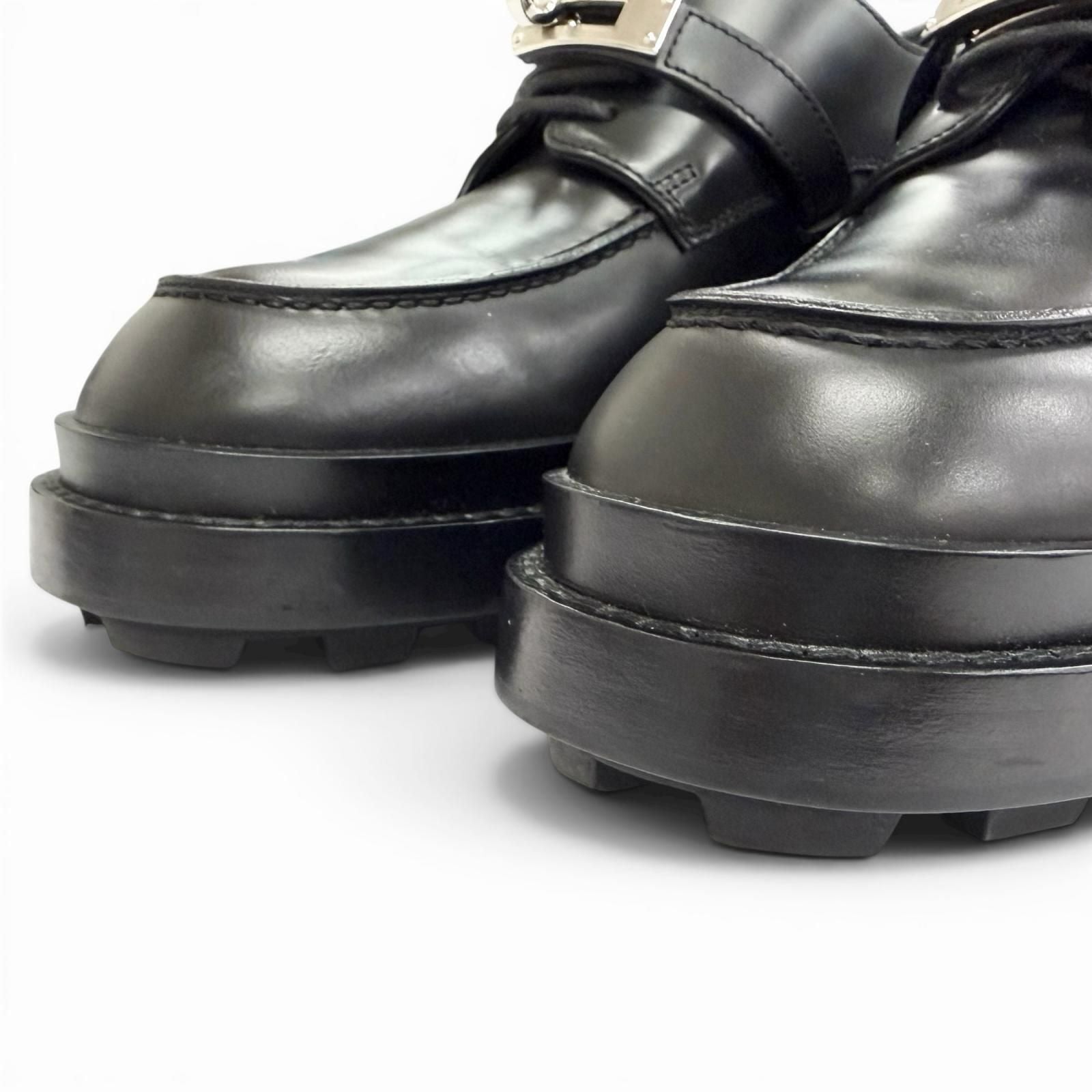 Hermes First Silver Kelly Buckle Derby Shoes Leather Loafers Black — view 7