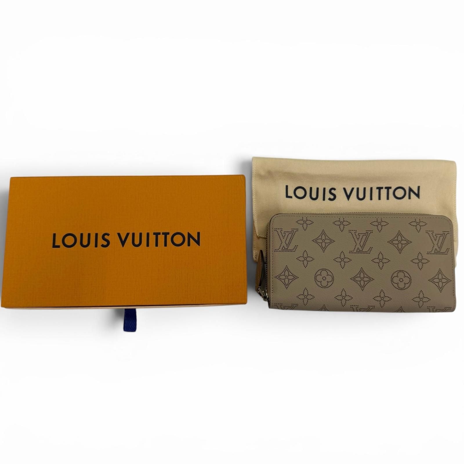 Louis Vuitton Zippy Wallet Mahina Leather Gare Monogram Zip Around — view 2