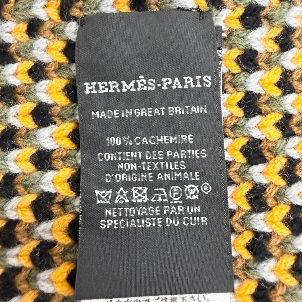 Hermes Grande Tenue Cashmere 100% Logo Leather Long Scarf with Patch Black — view 6