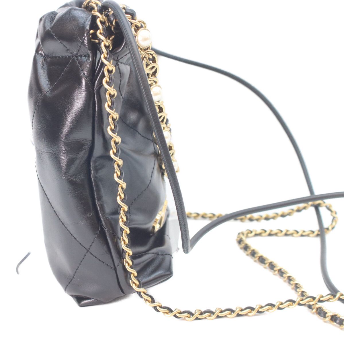 Chanel Black Shiny Calf 22 Mini Pearl Chain Shoulder — view 4