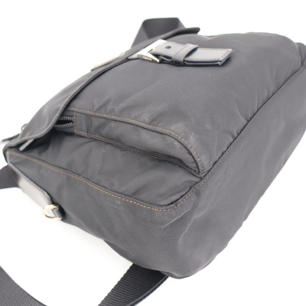 Prada Shoulder Bag Crossbody Nylon Leather Nero Black Silver — view 7