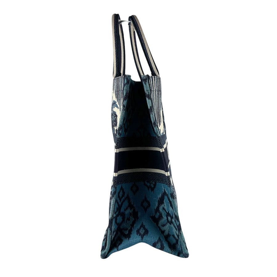 Dior Handbag Book Tote Large — view 2