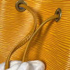 Louis Vuitton Drawstring Shoulder Bag Epi Tassiri Yellow — view 4