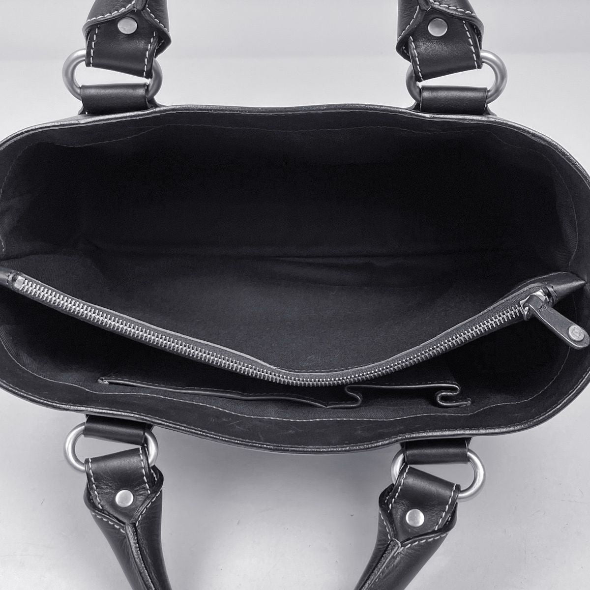 Celine Boogie Bag Blason Handbag Leather Black — view 9