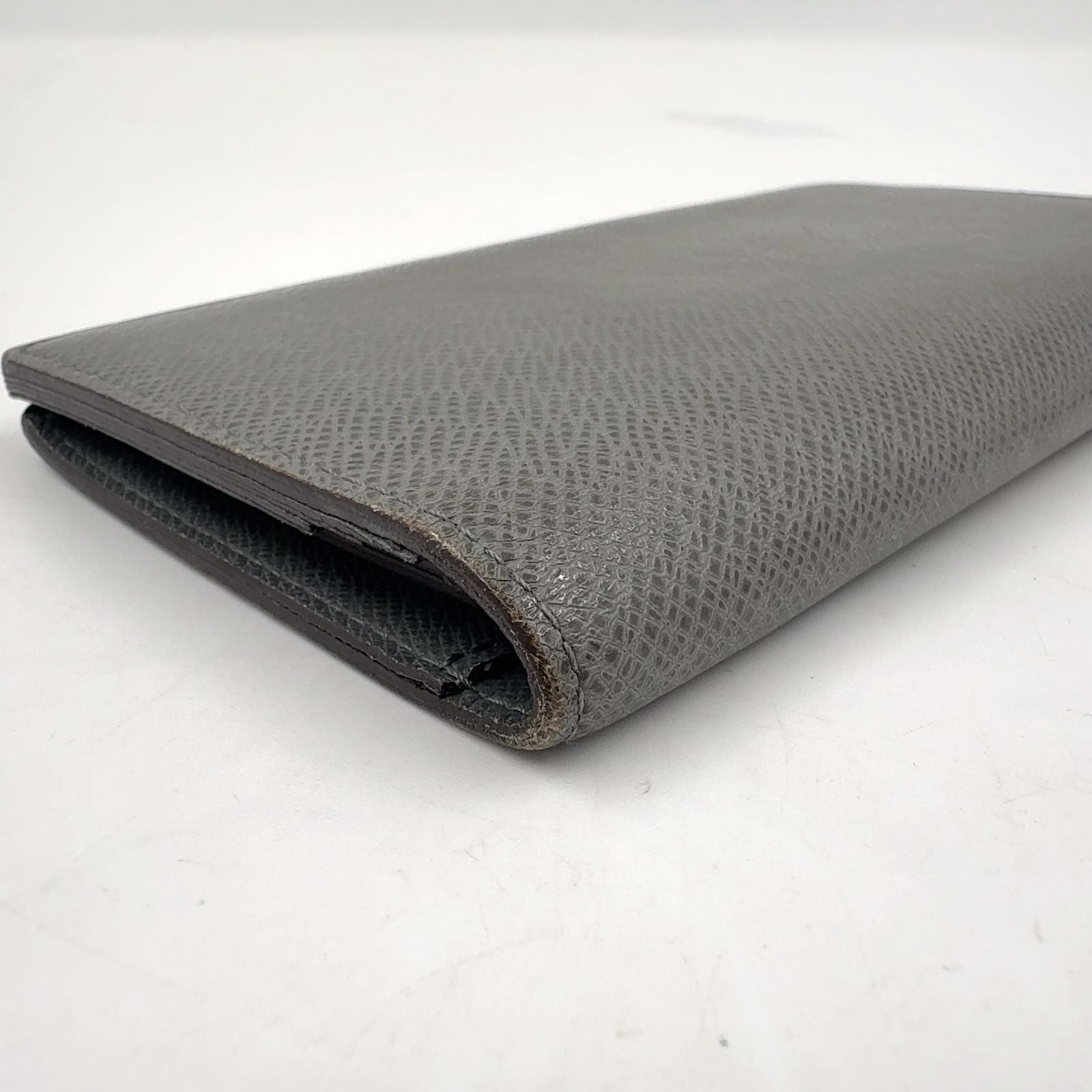 Louis Vuitton Portefeuille Brazza Taiga Boreal Leather Dark Navy Bifold Wallet — view 5