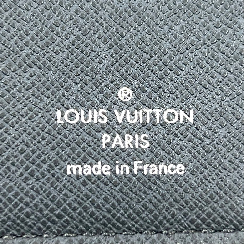 Louis Vuitton Portefeuille Brazza Taiga Boreal Leather Dark Navy Bifold Wallet — view 4