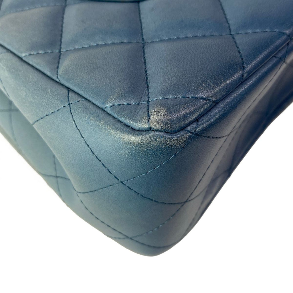Chanel Shoulder Bag Deca Quilted Blue Silver Chain Lambskin — view 9