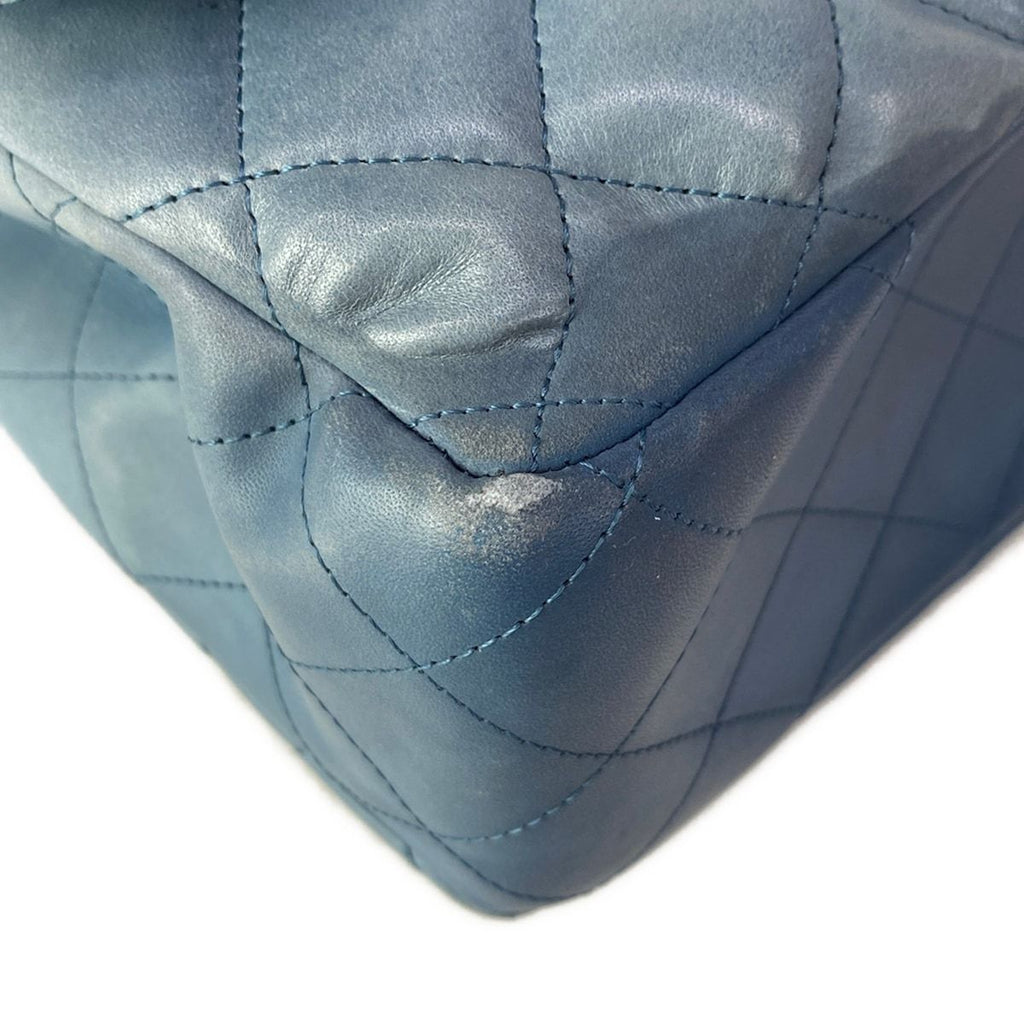 Chanel Shoulder Bag Deca Quilted Blue Silver Chain Lambskin — view 7