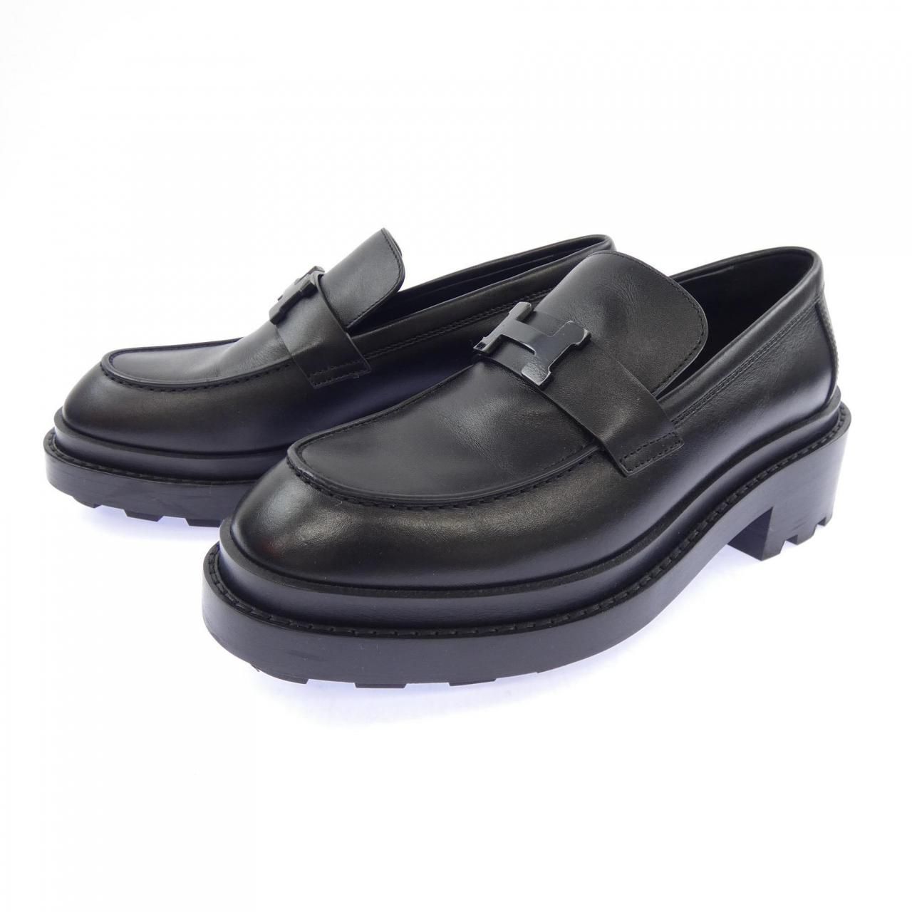 Hermes Louvre Paris Buckle Shoes — view 3
