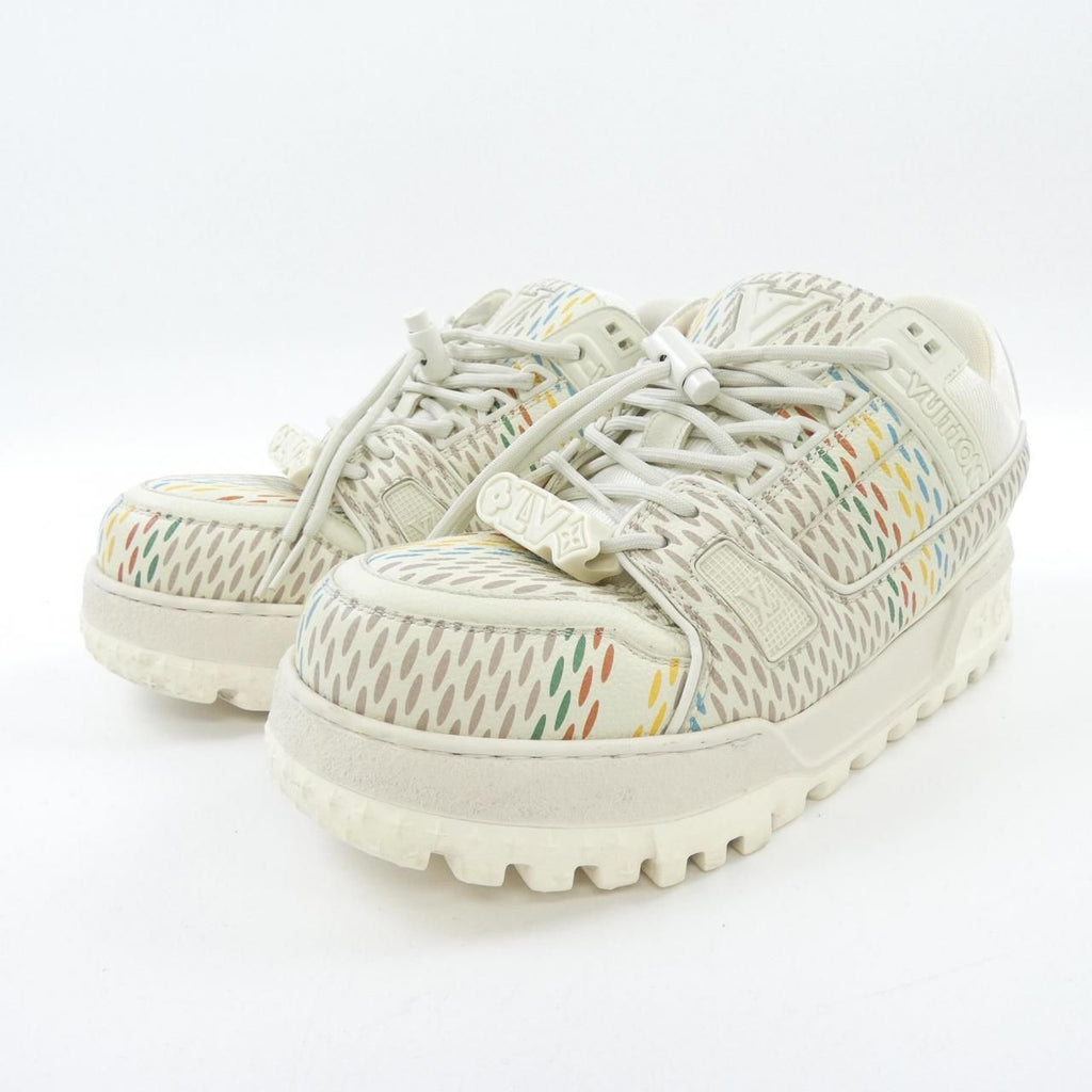 Louis Vuitton LV Trainer Maxi Sneakers — view 3
