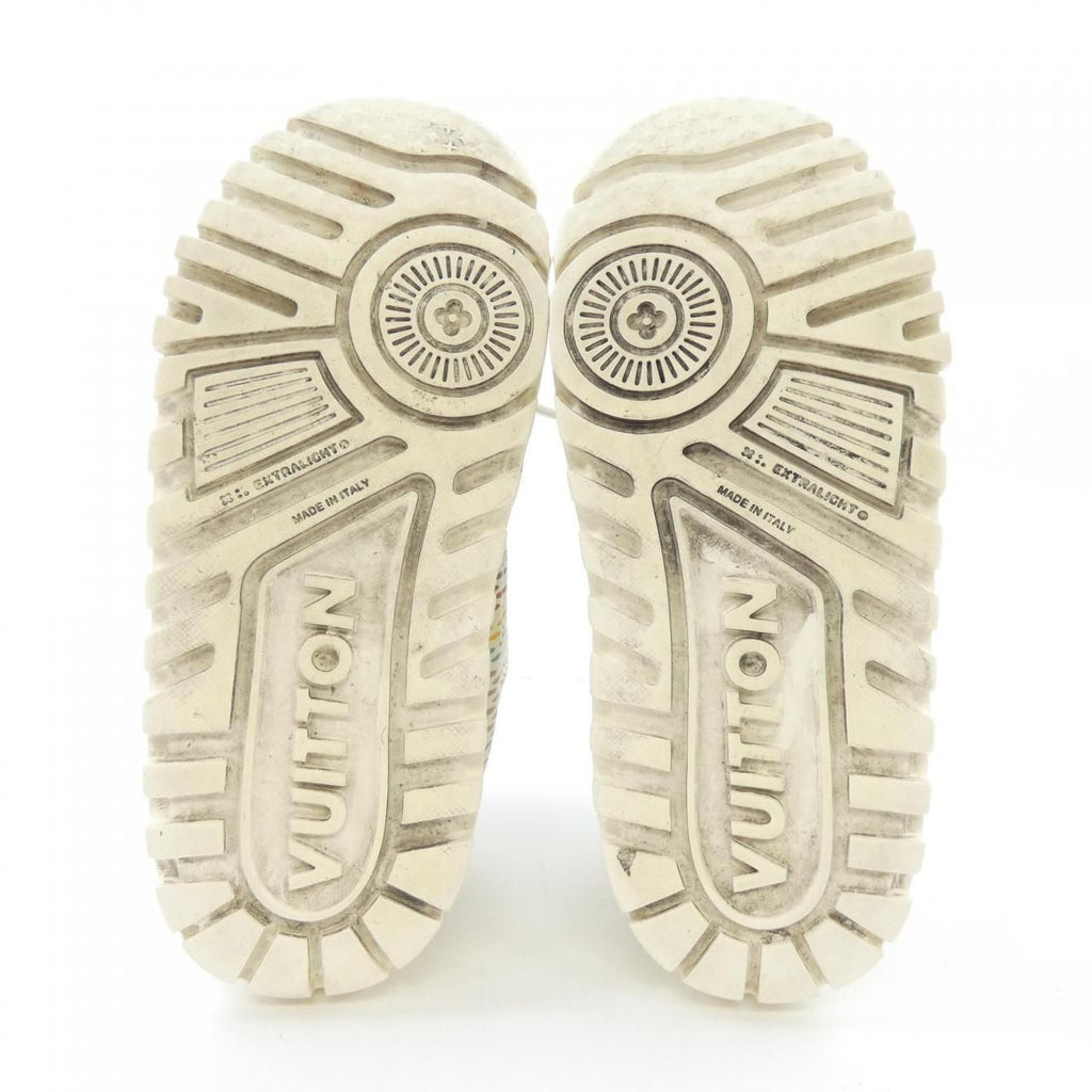 Louis Vuitton LV Trainer Maxi Sneakers — view 4
