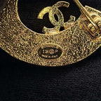 Chanel Brooch Gold — view 6