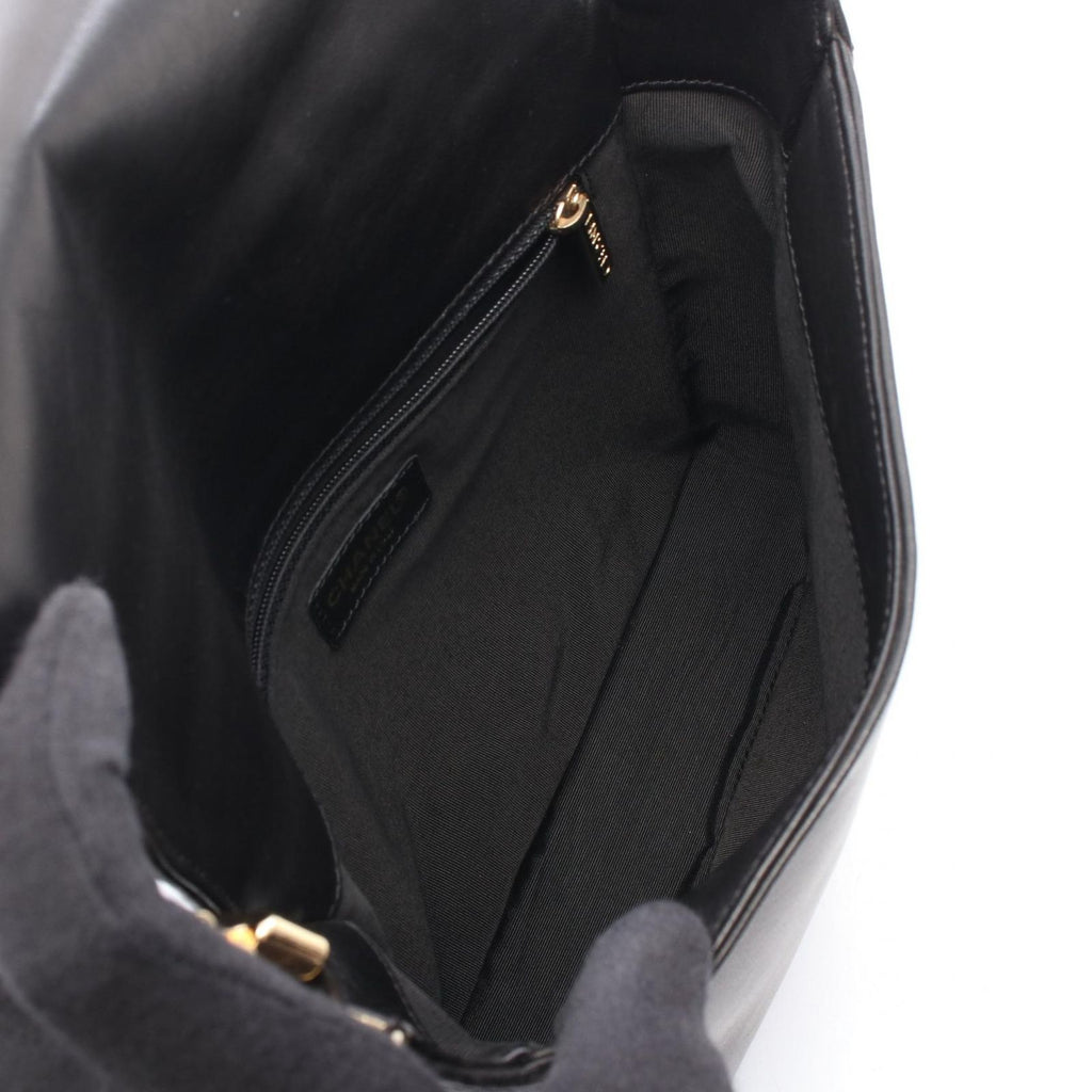 Chanel Shoulder Bag Choco Bar CC Logo Black Lambskin — view 3