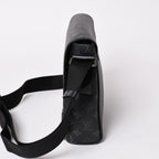 Louis Vuitton District PM Shoulder Bag Monogram Eclipse Canvas — view 4