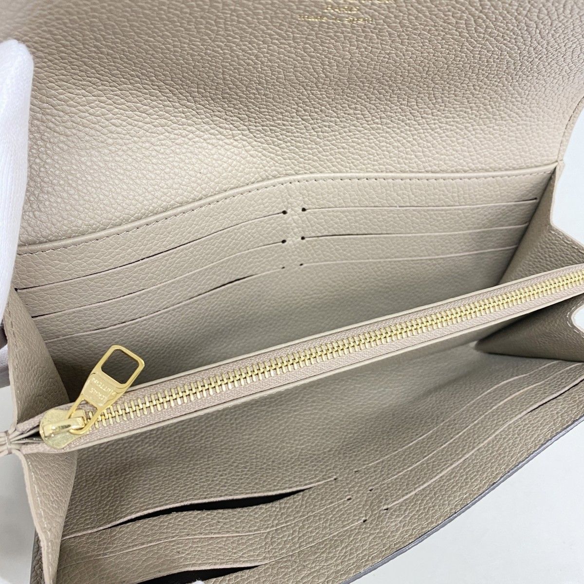 Louis Vuitton Wallet Monogram Empreinte Bicolor Portefeuille Sarah NM Tourterell — view 3