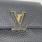 Louis Vuitton Trifold Wallet Taurillon Portefeuille Capucines XS Noir — view 7
