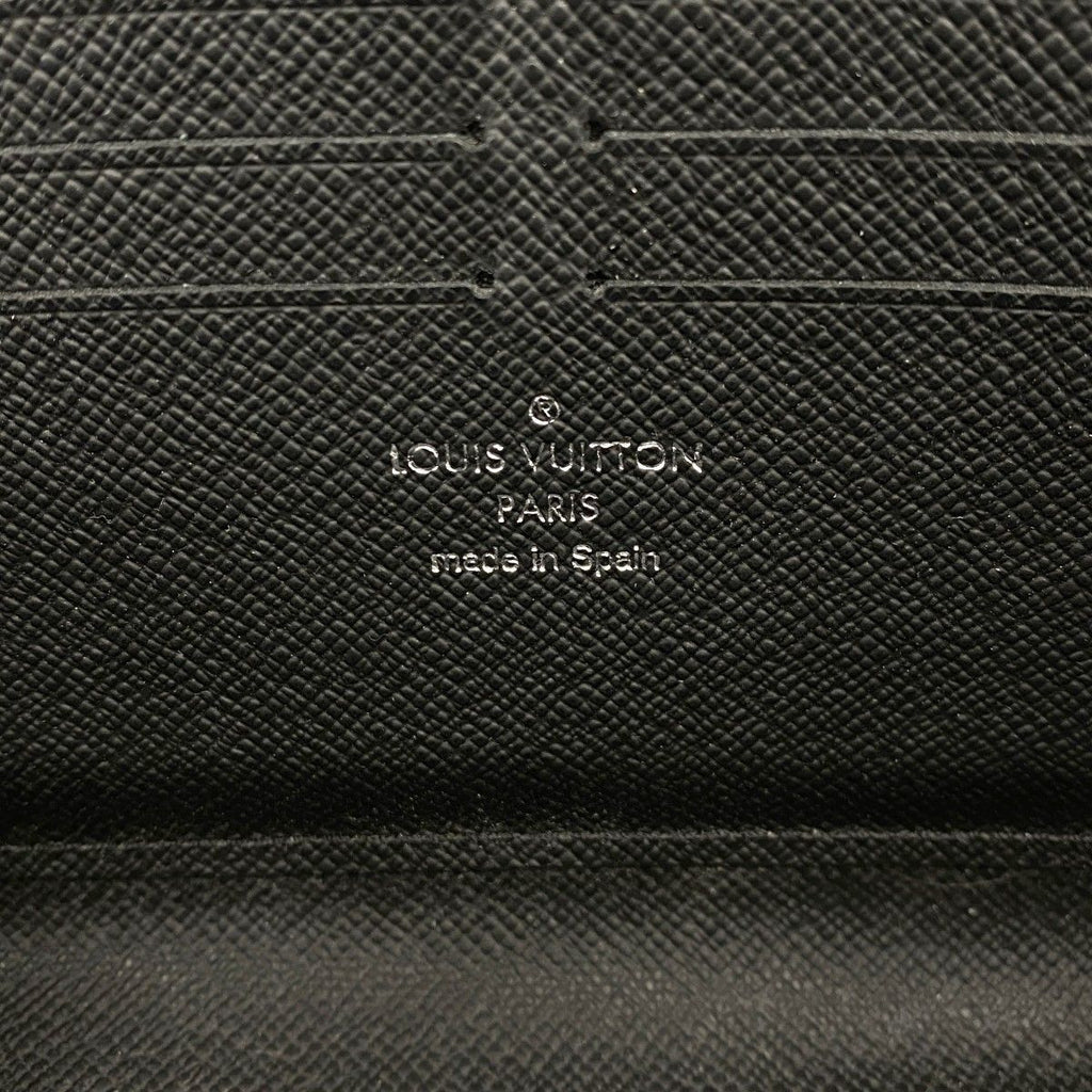 Louis Vuitton Wallet Taiga Zippy Dragonne Noir — view 4