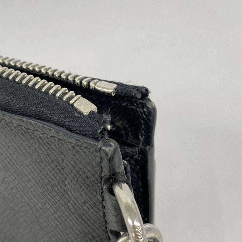 Louis Vuitton Wallet Taiga Zippy Dragonne Noir — view 8