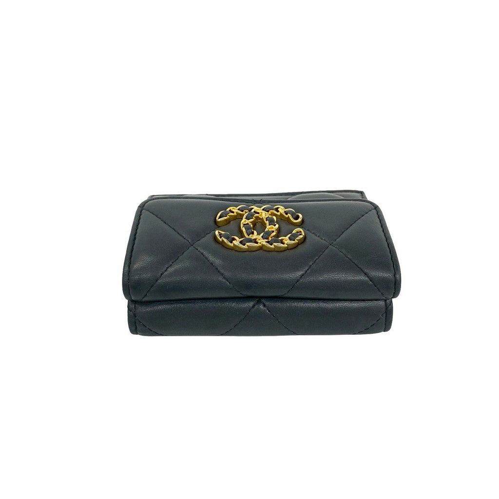 Chanel 19 CC Logo Lambskin Leather Trifold Wallet Mini Gray — view 3