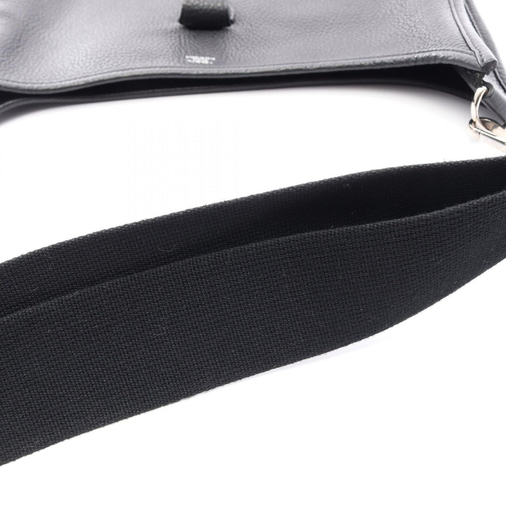 Hermes Shoulder Bag Evelyne 3 Trois GM Black Leather — view 8