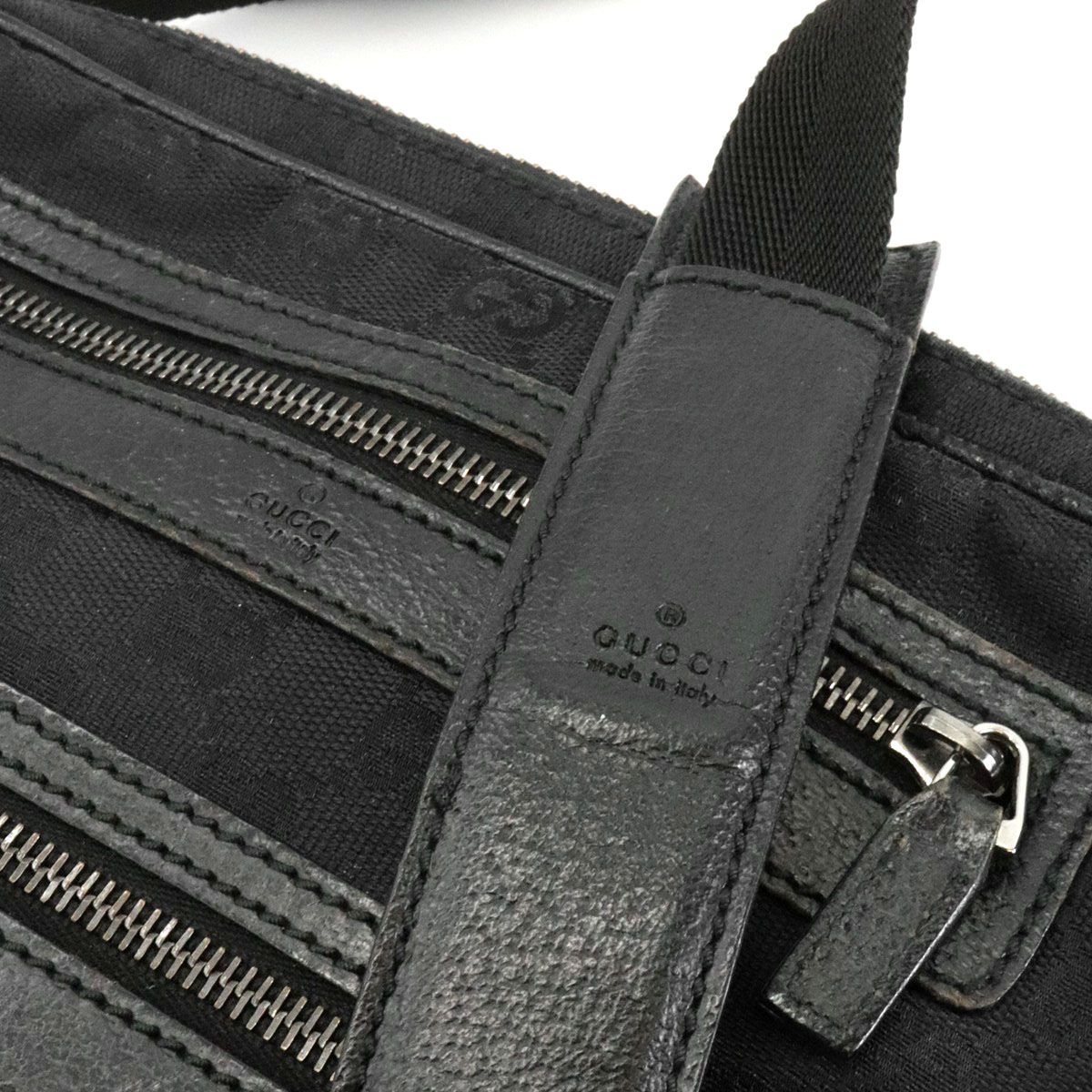 Gucci Shoulder Bag GG Canvas Vintage — view 4