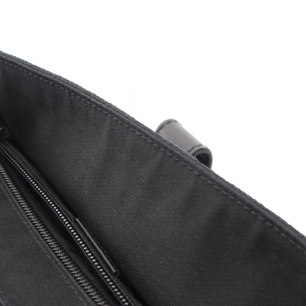 Gucci Waist Bag GG Canvas Black — view 8