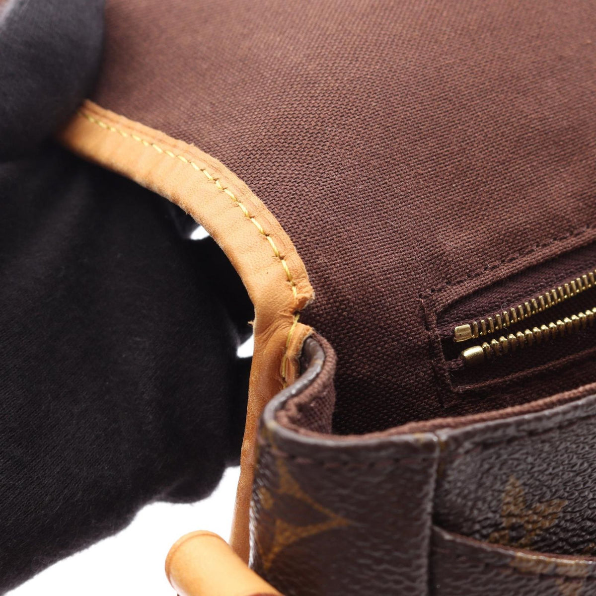 Louis Vuitton Shoulder Bag Menilmontant Canvas Leather — view 8